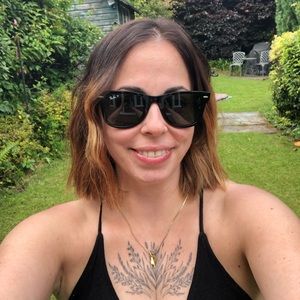 Meet your Posher, Crista